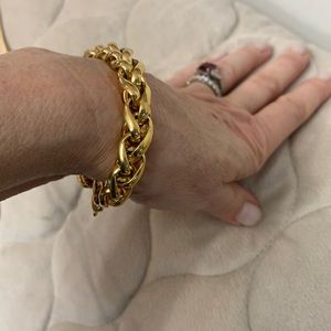 Bronze Italia weaved bracelet.